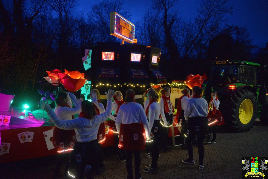 ../Images/Verlichte optocht Noordwijk 013.jpg